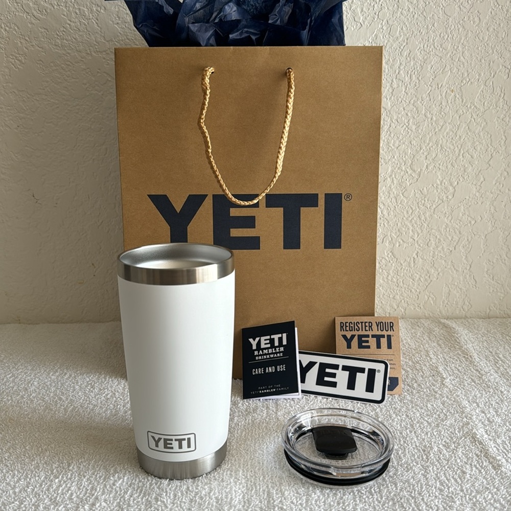 Yeti In-Store Exclusive “Carlsbad” Tumbler 20oz Magslider - Picture 3 of 16